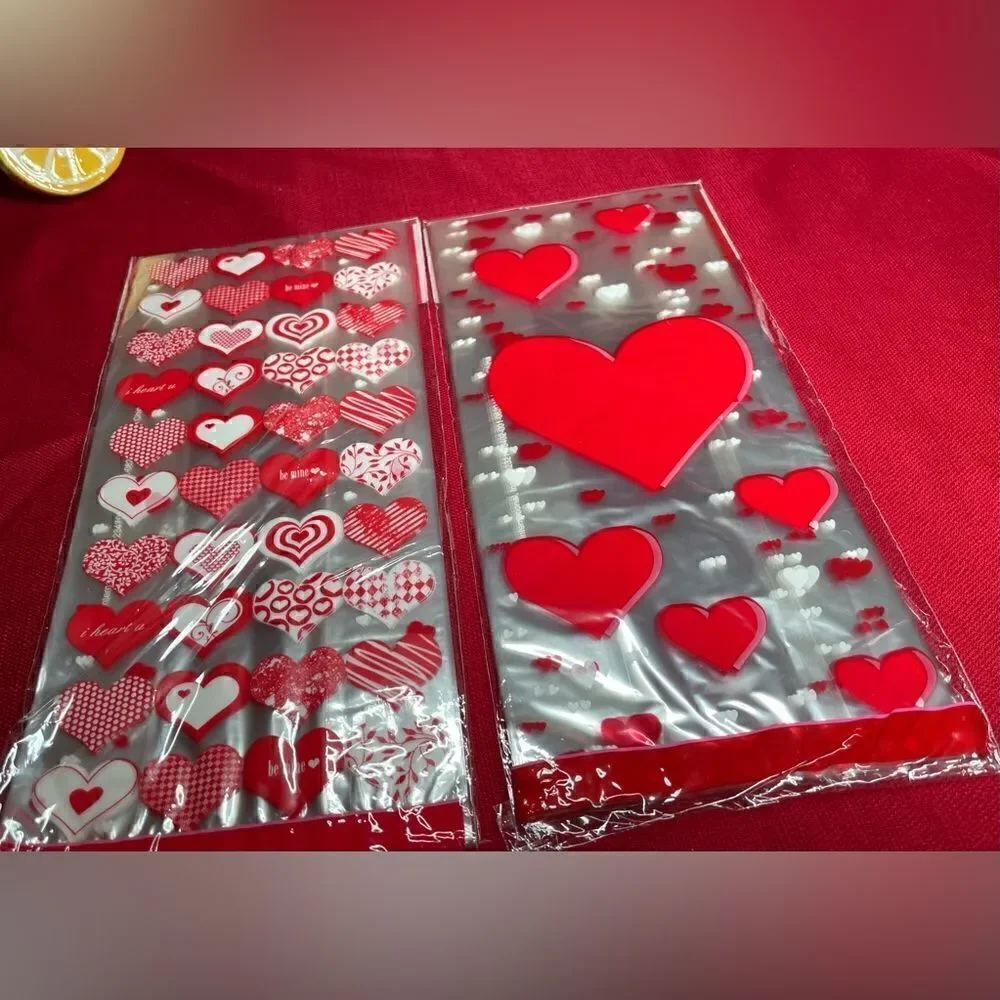 ❤️🥰❤️ + NEW! Love Theme Treat Bags  Bundle BONUS Bottle Bag Includes 100+…